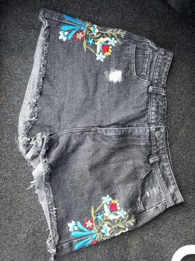 Very J Black Denim Jean Shorts with Multicolor Floral Embroidery
